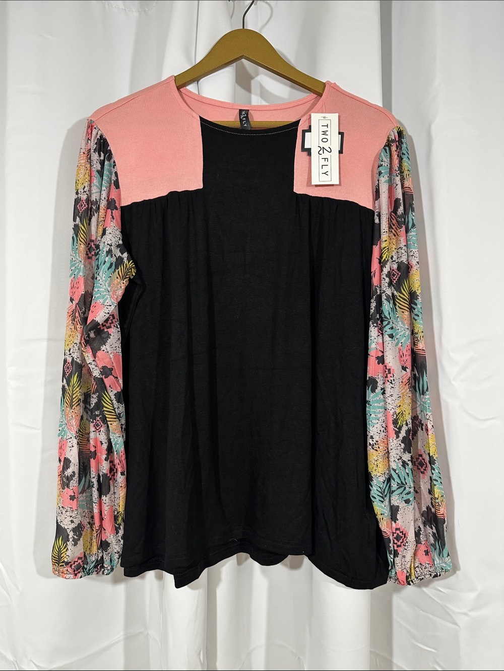 NWT Two 2 Fly Colorblock Floral Long Sleeve Top Size Medium